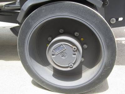 维特根W100H铣刨机实心轮胎 铣刨机专用轮胎 三一铣刨机实心胎