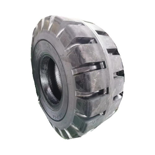 14层级14 90 16耐扎耐磨实心轮胎 工业与特种车辆的首选